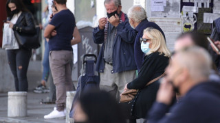 Κορωνοϊός: 17.409 νέα κρούσματα, 98 θάνατοι, 653 διασωληνωμένοι