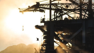 Η μετάλλαξη της Μποτσουάνα έφερε πτώση 10% στην τιμή του πετρελαίου