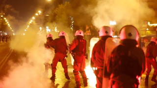 EKTAKTO-Αθήνα: Επεισόδια με δυνάμεις των ΜΑΤ στα Εξάρχεια