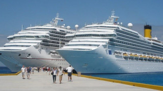 Οι εταιρείες κρουαζιέρας ετοιμάζονται να πάρουν τα πλοία τους από την Ελλάδα 