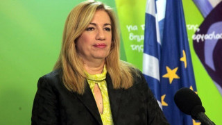 Γεννηματά: «Έρμαιο του Βαρουφάκη και της δραχμολαγνείας ο Τσίπρας» 