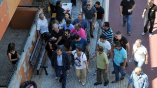 Λεκτική επίθεση σε Θεοδωράκη (video)