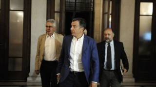 Θεοδωράκης: Παραμένουμε στην εθνική γραμμή για να βρούμε μία λύση σύντομα  