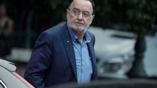 Λαφαζάνης σε Τσίπρα: «Πάρε πίσω τη συμφωνία»