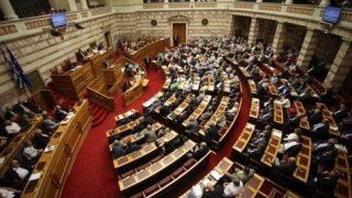 Αυτά είναι τα μέτρα που κατατίθενται σήμερα προς ψήφιση στη Βουλή