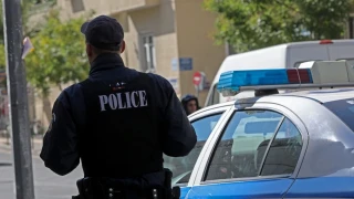 «Γάζωσαν» ιδιοκτήτη βενζινάδικου-Βρέθηκαν τουλάχιστον 25 κάλυκες στο σημείο