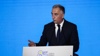 Στο πλευρό των δύο τραυματιών από τη δολοφονική επίθεση στη Χαριλάου, ο Καλαφάτης