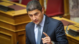 Αυγενάκης με αφορμή τον τελικό κυπέλλου: «Η εικόνα της ΕΠΟ δεν περιποιεί τιμή για το ελληνικό ποδόσφαιρο»