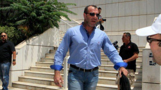 Πρόταση άρσης του κατ' οίκον περιορισμού του βουλευτή της ΧΑ Νίκου Μίχου 