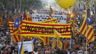 Κηρύττουν μονομερή ανεξαρτησία οι Καταλανοί αυτονομιστές