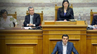 Ζωή κατηγορεί Τσίπρα σαν πραξικοπηματία!