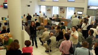Oριστικό: Τη Δευτέρα ανοίγουν οι τράπεζες