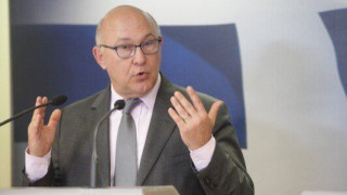  Mε κάταγμα στο βραχιόνιο ο Γάλλος υπουργός Οικονομικών Μισέλ Σαπέν