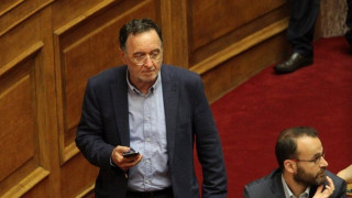 Λαφαζάνης: «Ξεπεσμένη Αριστερά, παντός καιρού»