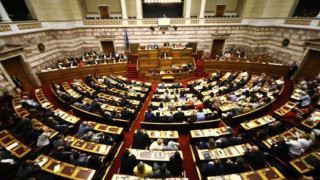 Υπερψηφίστηκε το δεύτερο πακέτο προαπαιτούμενων