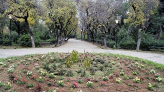 Επείγουν οι λύσεις για τους πρόσφυγες στο Πεδίον του Αρεως