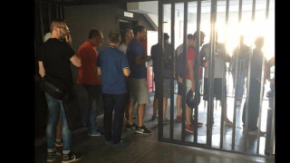Ουρές για διαρκείας