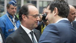 Να τηρηθούν οι δεσμεύσεις συμφώνησαν Τσίπρας και Ολάντ