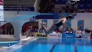 Κατάδυση για γέλια (Vid)