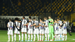 Ο Βιειρίνια πήγε να καταθέσει στεφάνι για τον Άλκη και αποδοκιμάστηκε