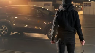 Δείτε πώς δρουν οι κλέφτες αυτοκινήτων σε Αττική και Θεσσαλονίκη