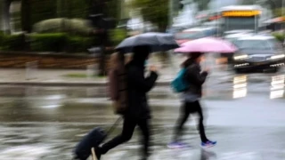 Συννεφιά και βροχές την Τρίτη (8/3), πού θα χιονίσει