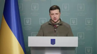 Ζελένσκι: Θα βρούμε κάθε μπ@στ@ρδο, θα ησυχάσετε μόνο στον τάφο σας