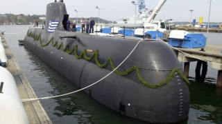 Το Ελληνικό Πολεμικό Ναυτικό «ακονίζει» το υποβρύχιο κεντρί του ασκούμενο σε ενέδρες...