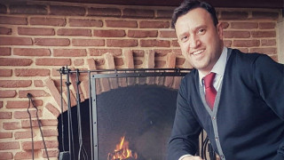 Αγγέλου για Βέρτη: «Οι παντελονάτοι ξεχύθηκαν στους δρόμους-Λάθος δήλωση»-Λιάγκας: «Γιατί τώρα;» (vid)