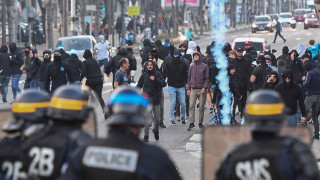 Μεγάλη ένταση, επεισόδια μεταξύ οπαδών της Μαρσέιγ - αστυνομίας και χημικά στο Βελοντρόμ