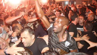 Εντίνιο: «Θα ήθελα να παίξω με τη Μαρσέιγ - Δεν τολμούσα να πειράξω το δερμάτινο του Σάντος»