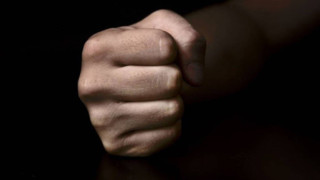 Θεσσαλονίκη: Κυκλοφορεί ξανά ελεύθερος μετά τον άγριο ξυλοδαρμό 2χρονου παιδιού
