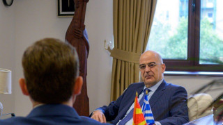 Δένδιας από Σκόπια: «Θα στηρίξουμε την ευρωπαϊκή προοπτική της χώρας με τη γνωστή αιρεσιμότητα»