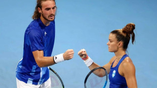 Τσιτσιπάς: Δωρίζει 10.000 ευρώ στην Ουκρανία χάρη στην... Σάκκαρη