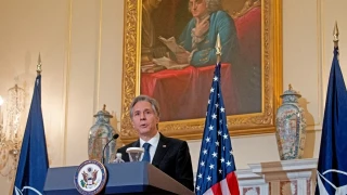 Δήλωση σοκ από Μπλίνκεν: «Η Κίνα σκέφτεται να στείλει όπλα στη Ρωσία για τον πόλεμο στην Ουκρανία»