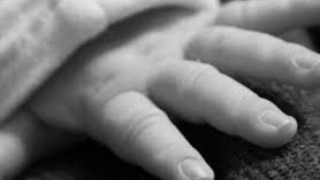 Σάμος: Βαλίτσα καταπλάκωσε και σκότωσε βρέφος σε βάρκα με μετανάστες