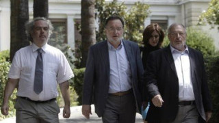 Με αιχμές κατέθεσε την εντολή ο Π.Λαφαζάνης