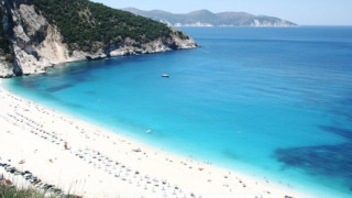 -Οι τουρίστες στην Τουρκία μειώνονται, στην Ελλάδα αυξάνονται