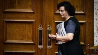Την προσχώρησή της στη Λαϊκή Ενότητα ανακοίνωσε η Ν.Βαλαβάνη
