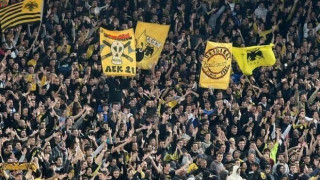 «Έσπασε» το φράγμα των 8.000 διαρκείας