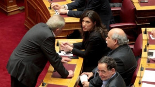 Ζωή Κωνσταντοπούλου: Ο Φλαμπουράρης μου είπε: «Μην ζορίζεις τον Στουρνάρα»