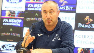 Στοΐλοφ: «Πρέπει να βελτιώσουμε πολλά κόντρα στον ΠΑΟΚ»