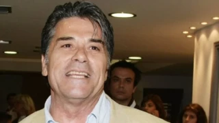 Οι λόγοι που εξαφανίστηκε ο Μιχαλόπουλος από τον καλλιτεχνικό χώρο