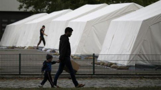 Η Ύπατη Αρμοστεία ζητά από τους ιταλούς έχοντες να βοηθήσουν τους πρόσφυγες 