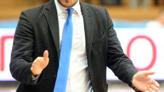 «Είμαι λεπτός, κοντός, αλλά και τρελός»