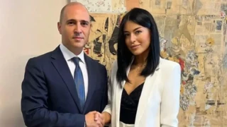 Μπογδάνος κατά Λατινοπούλου: «Σέβομαι περισσότερο Πολάκηδες και Κασιδιάρη παρά αυτήν»