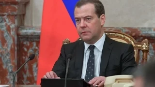 Ο Μεντβέντεφ για στήριξη σε Ουκρανία: Μην παίζετε σκάκι με τον θάνατο
