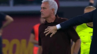 Μουρίνιο: «Να πω στους παίκτες να γίνουν κλόουν όπως κάνουν πολλοί που βουτάνε σαν σε πισίνα»