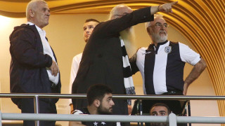 Ωρα να τους αποβάλουν μόνοι τους