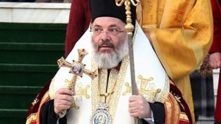 «Απαγορεύω μίκυ μάους στα βαφτίσια και πάτημα ποδιού στους γάμους!»